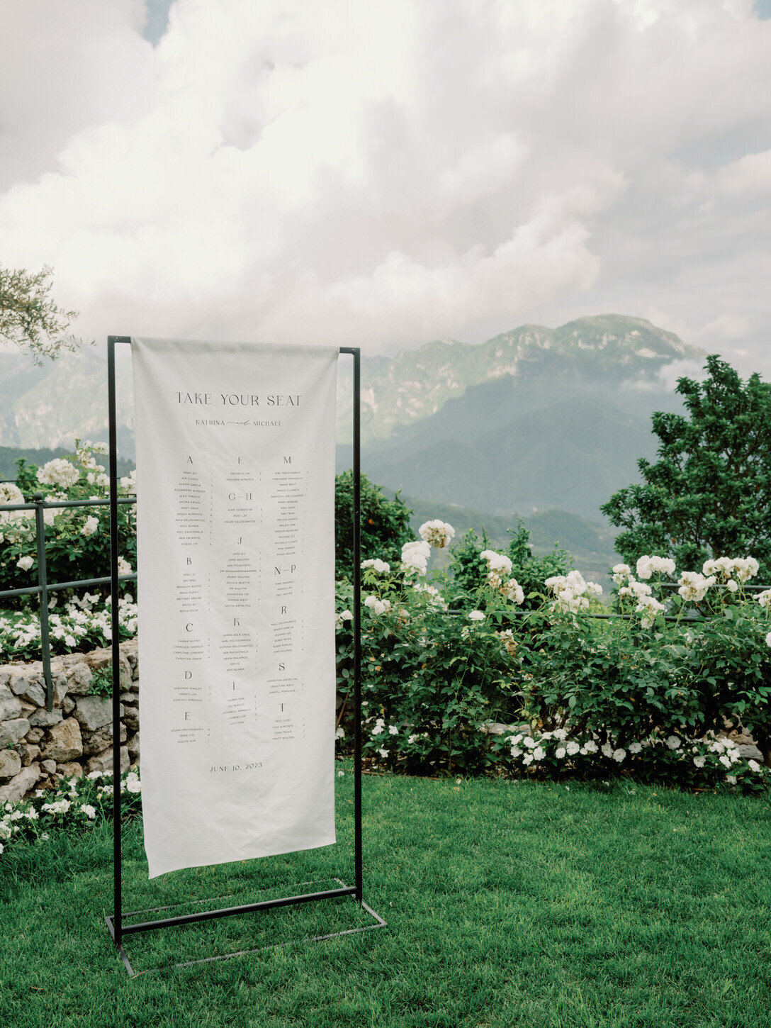 caruso-belmond-hotel-amalfi-coast-ravello-wedding-29-table-tulips-mountain-view-jenny-fu-studio
