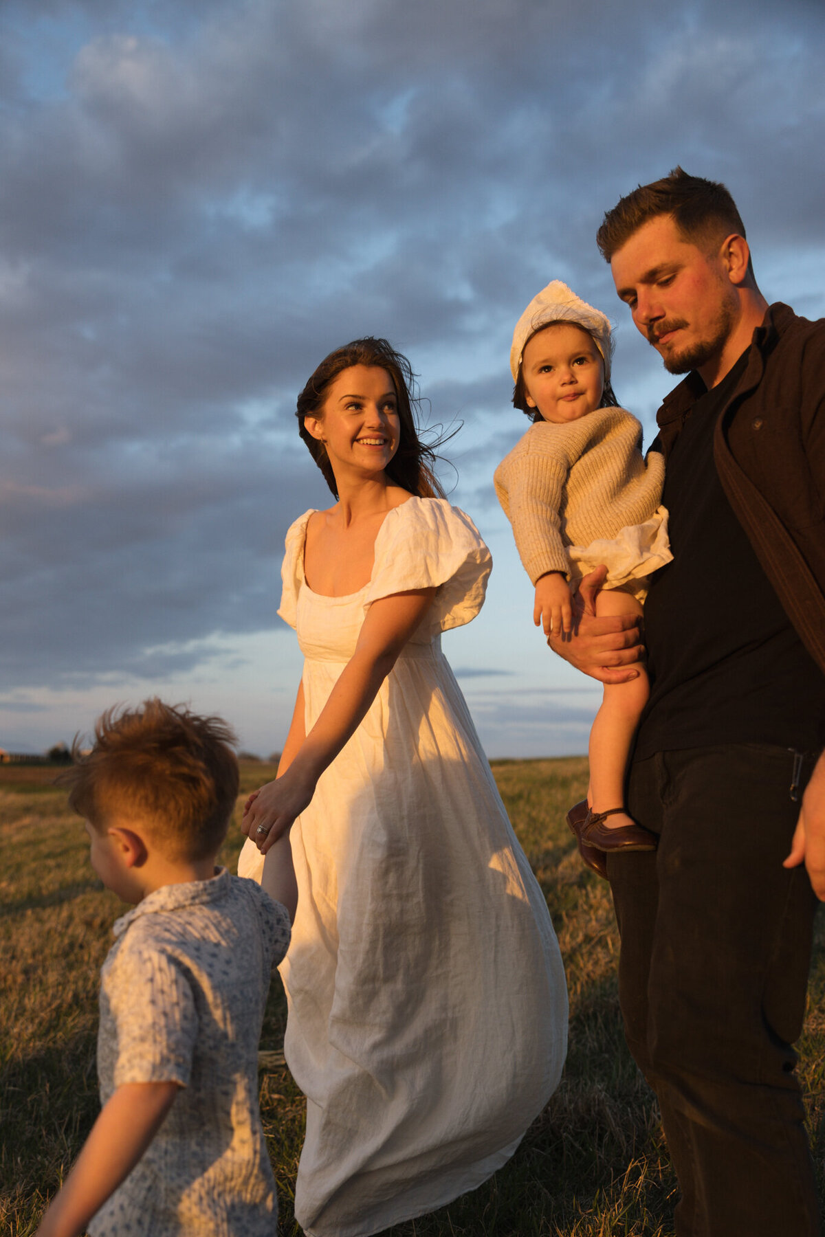 farm family photos, midwest family photographer, documentary photographer, sioux falls family photographer, rcc photography-15