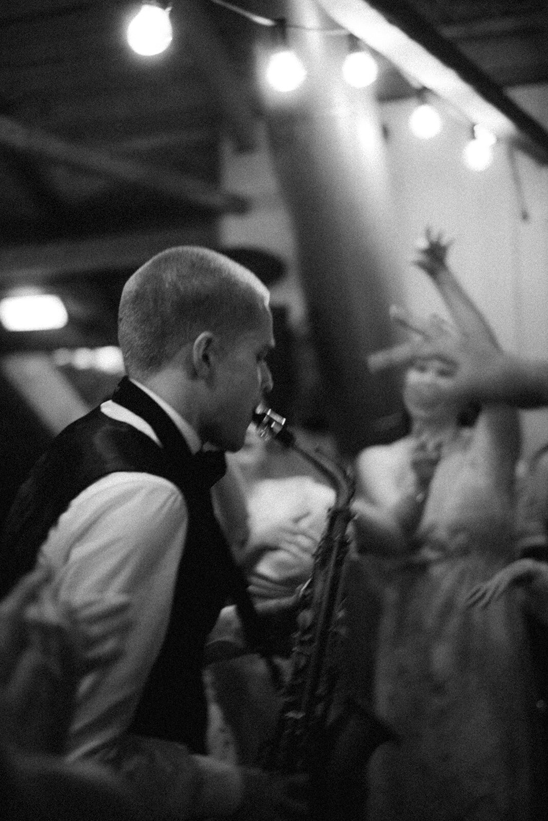 Wedding photo of an Intimate  wedding reception  in Porvoo by photographer Hannika Gabrielsson