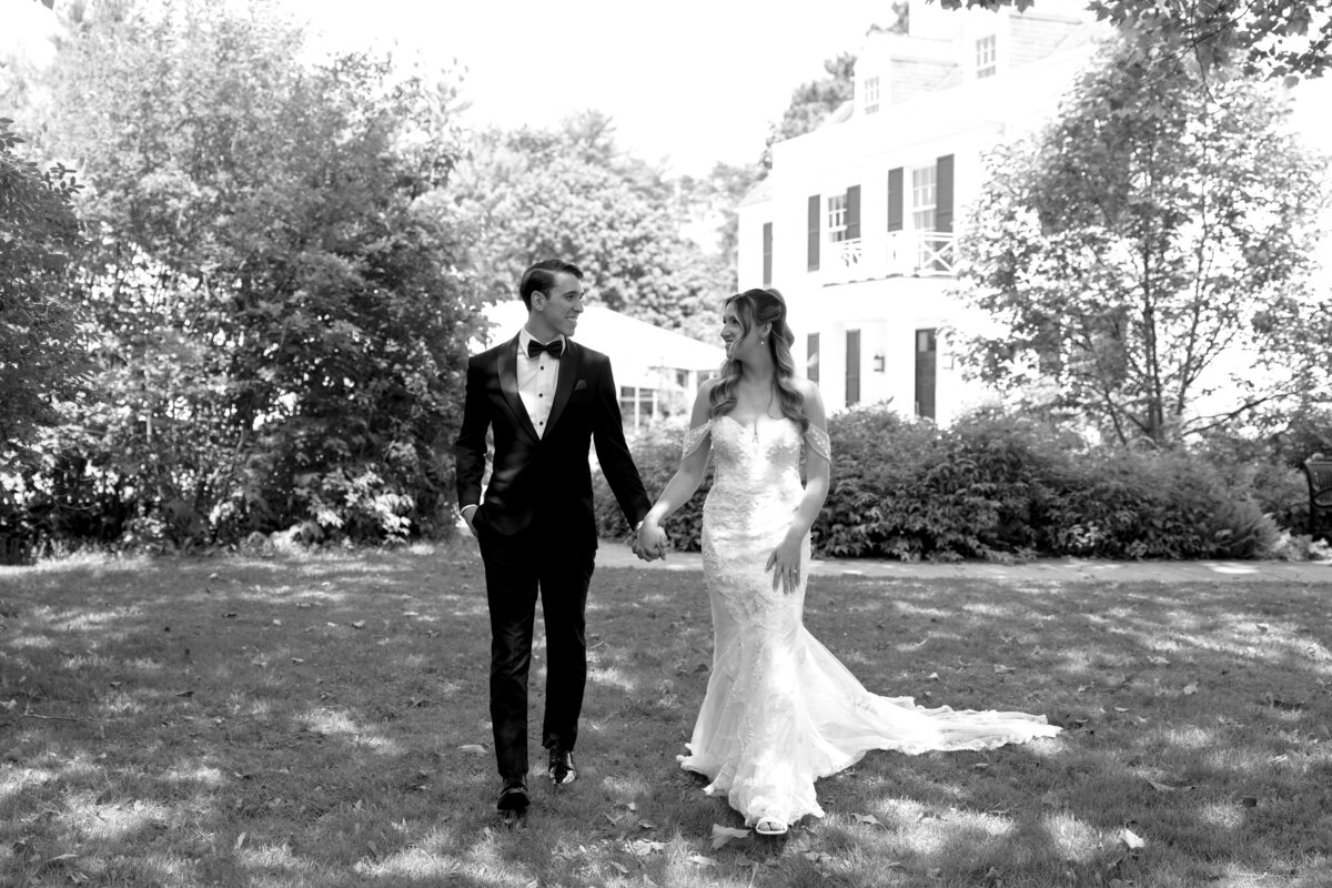 Nicole & Lucas Wedding Samples-93