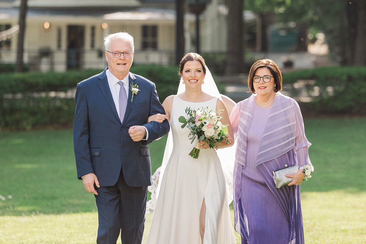 Klumb-Wedding-SNEAKPEEK-92