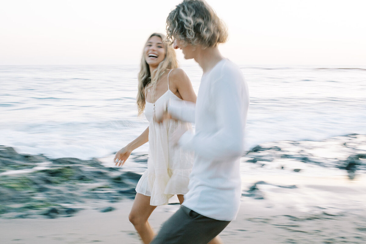 LAGUNA-BEACH-ENGAGEMENT-SESSION-ALLISONTAYLORLLC-IMG_3560