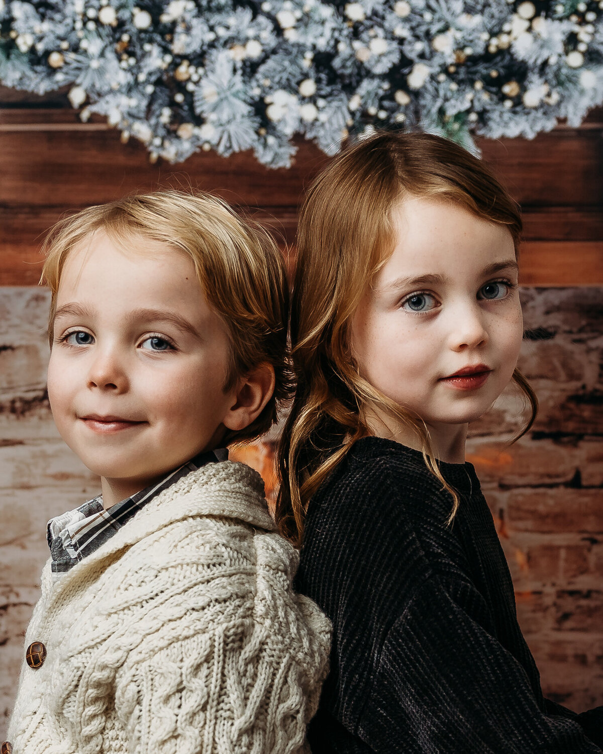 christmasminibrothersister-4