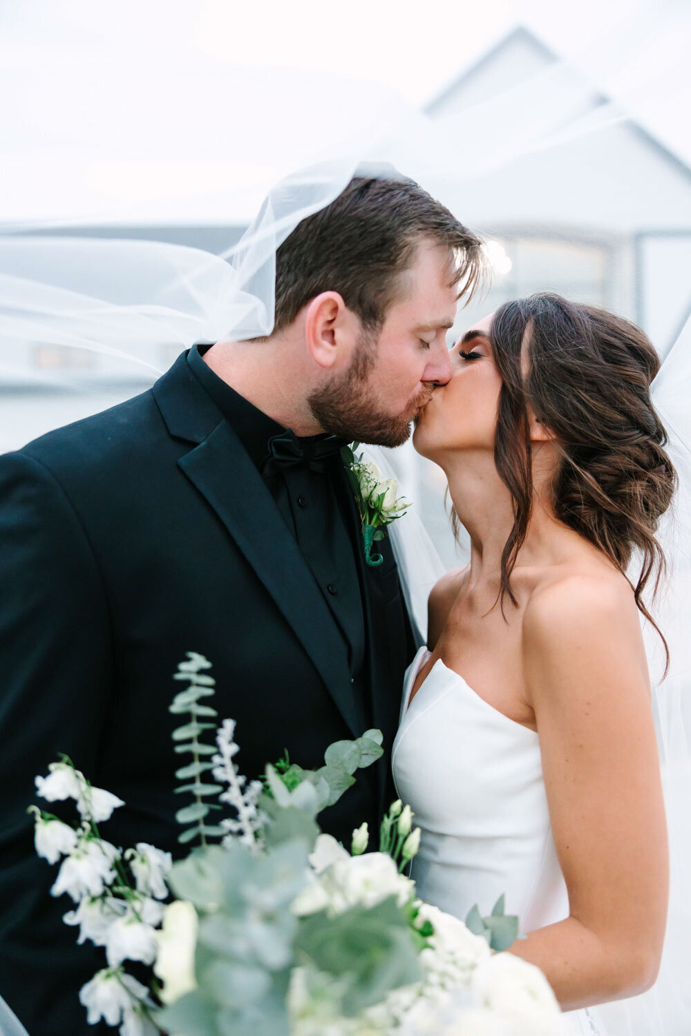 Sydney-and-Carsen-Luxury-wedding-in-Dallas-Texas-Bella-Vista-Wedding-Planning-059