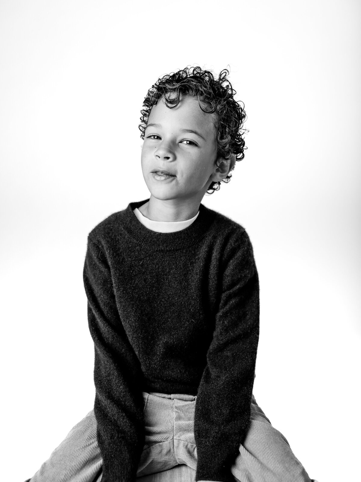 black-and-white-childrens-portraits-xan-heller-37