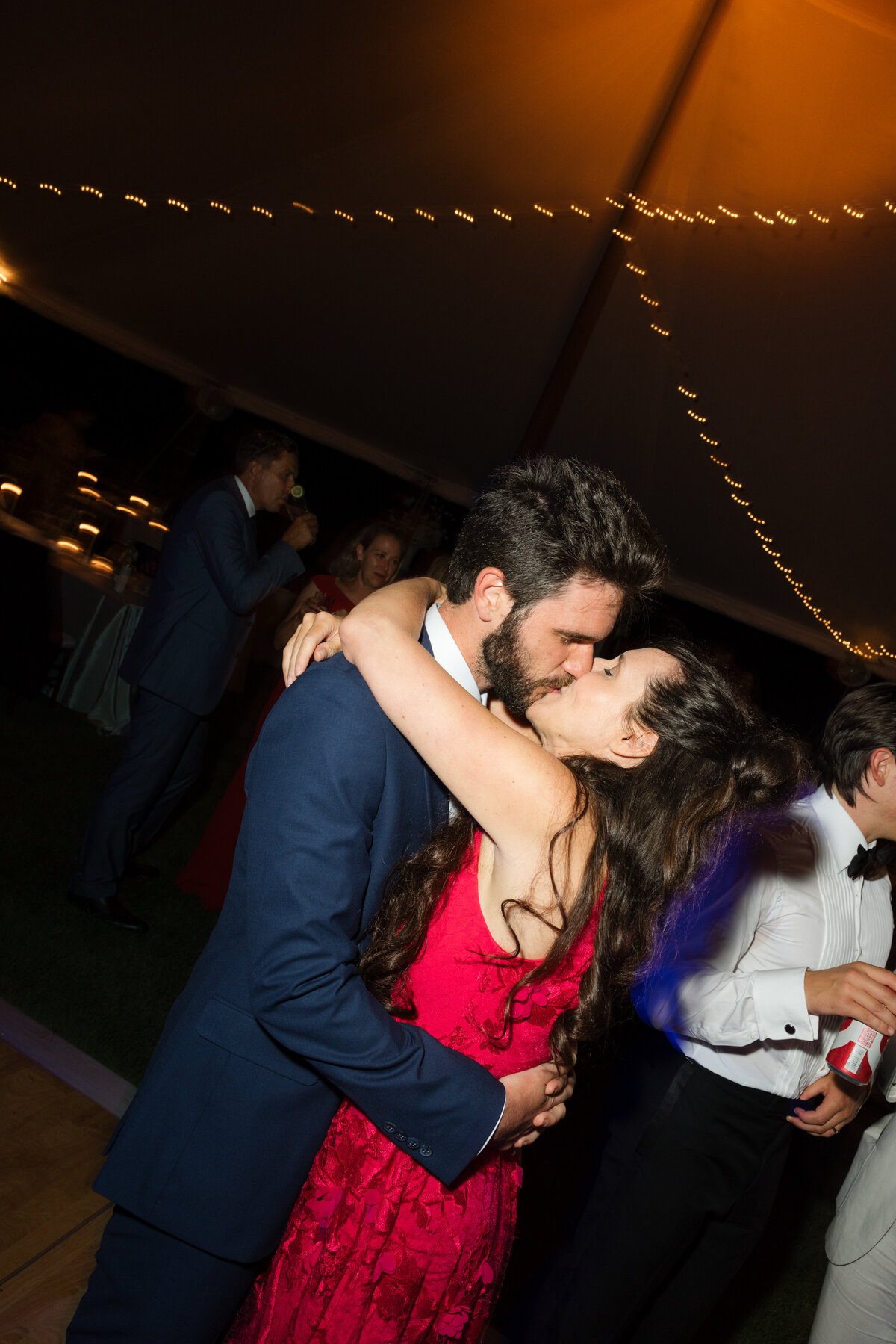 Lake-Minnetonka-wedding-Will-DeGraw-Clever-Disarray-117