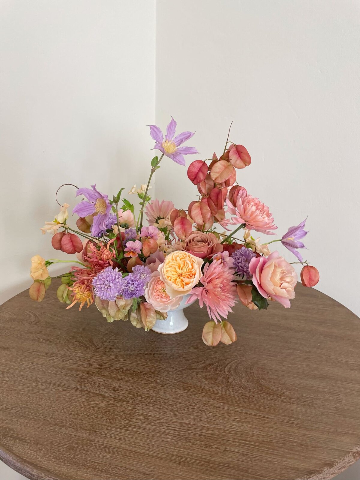 peach and lavender centerpiece