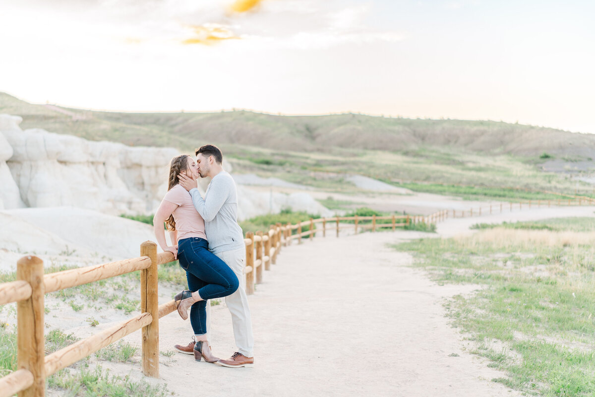 Paint Mines Interpretive Park El Paso Colorado Engagement Session Light and Airy Romantic Pictures Elena Spraguer Photography 0110