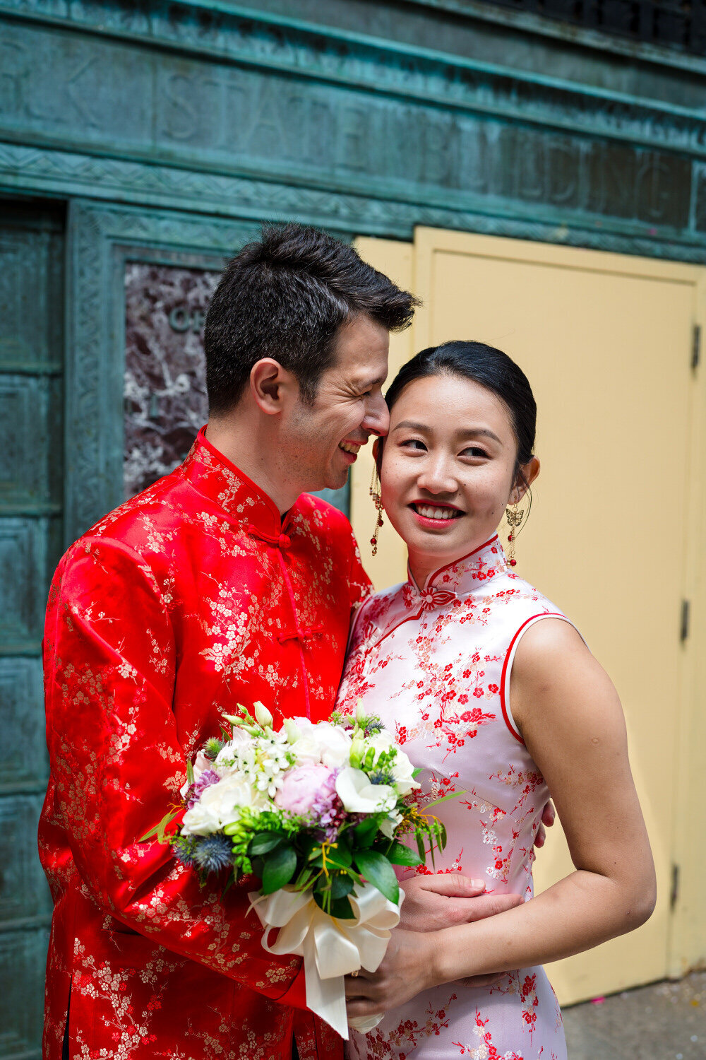 nyc-cityhall-wedding-portraits-traditional-outfits