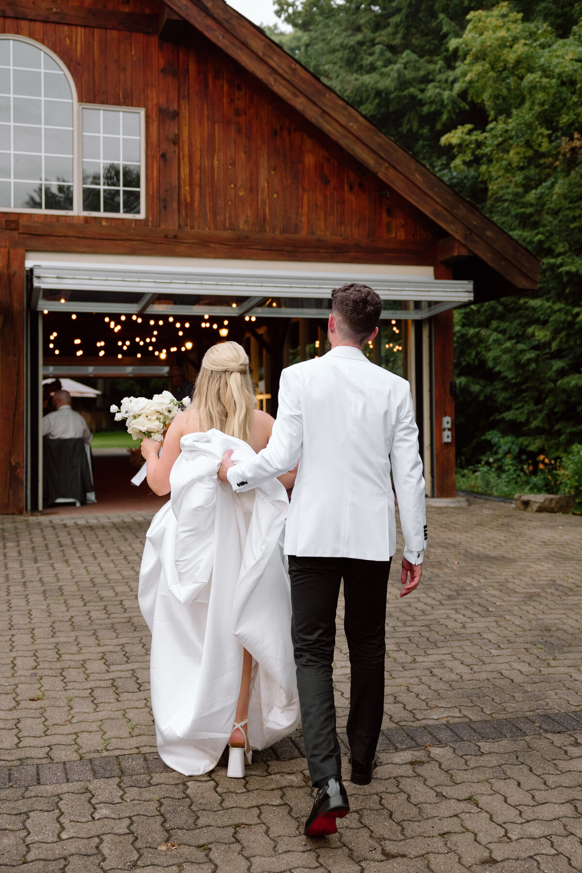 Sara & Joni Wedding Samples-186
