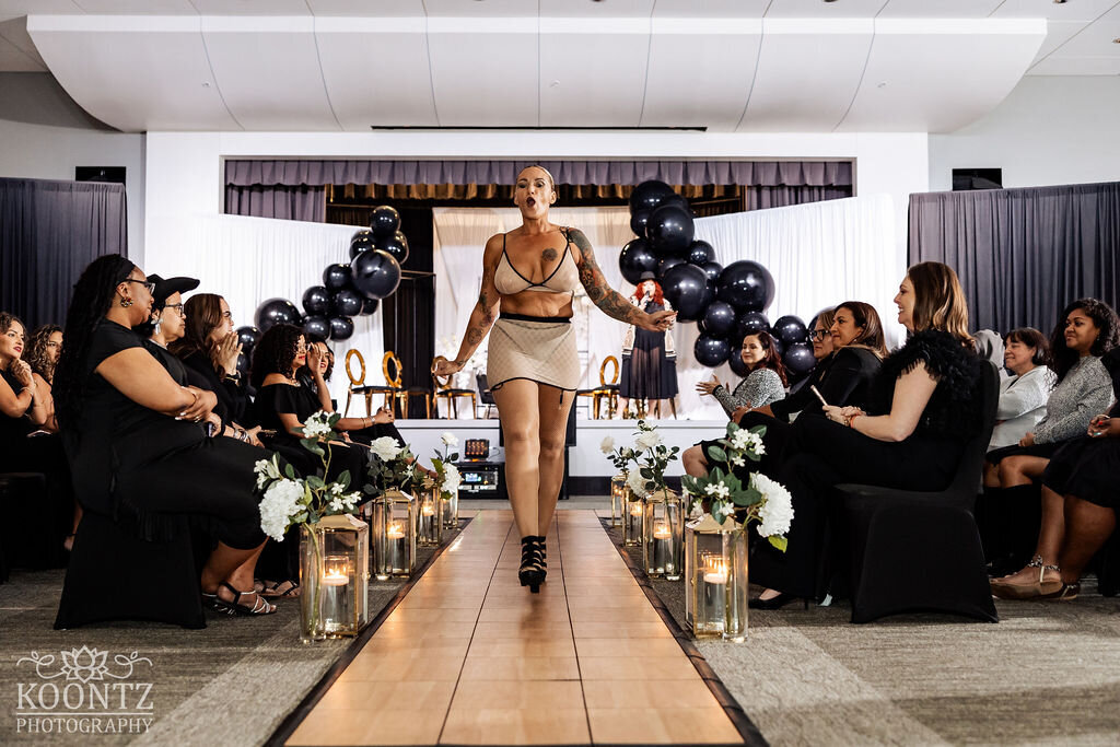 2024NoirNightConference-FashionShow-KoontzPhotography-30
