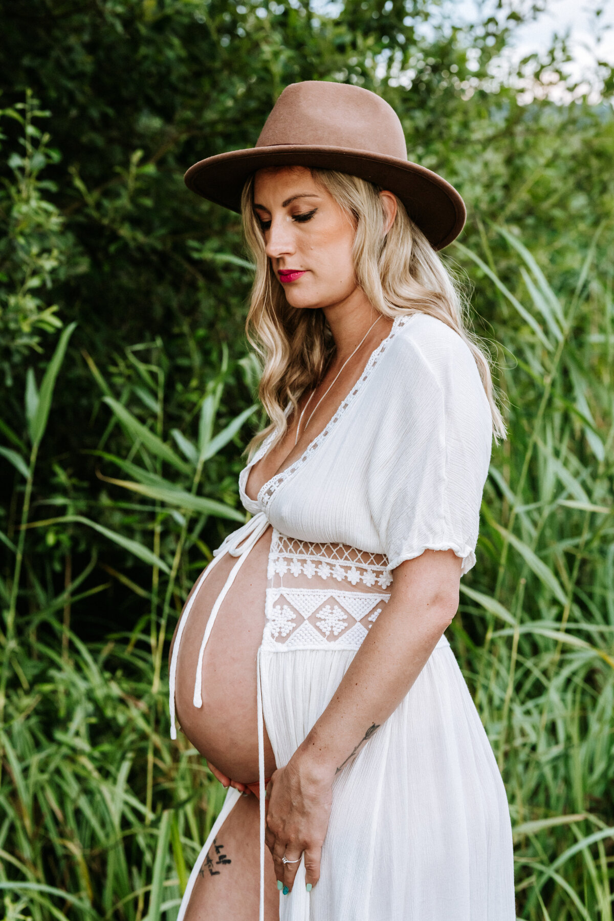 Pregnancy-maternity-motherhood-photographer-buckinghamshire-6