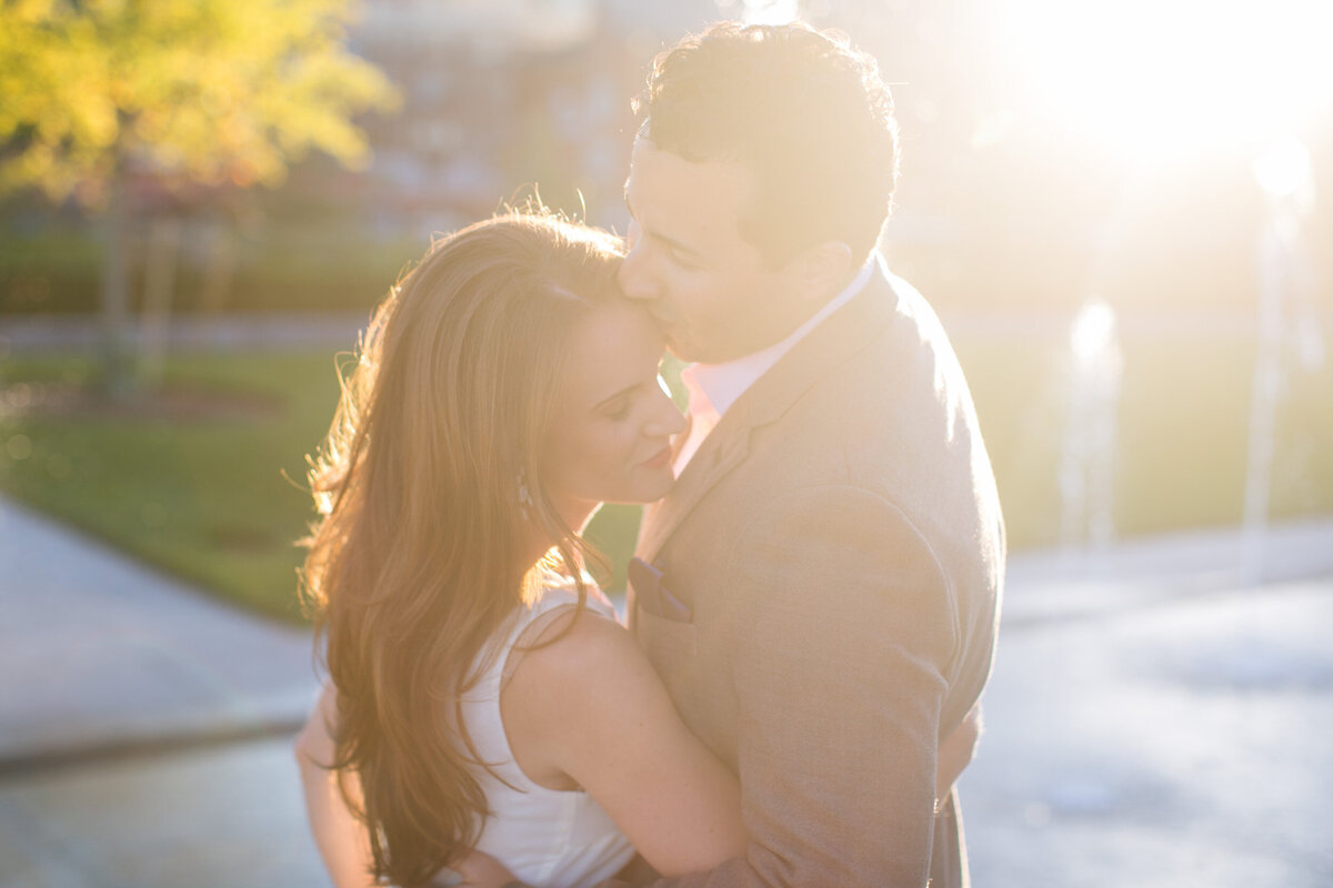 candid-boston-engagement-photographer-zev-fisher121