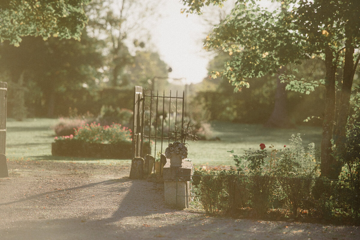 002France Chateau Luxury Elopement_Chateau de Courtomer Elopement_Adventure elopement photographer-3899