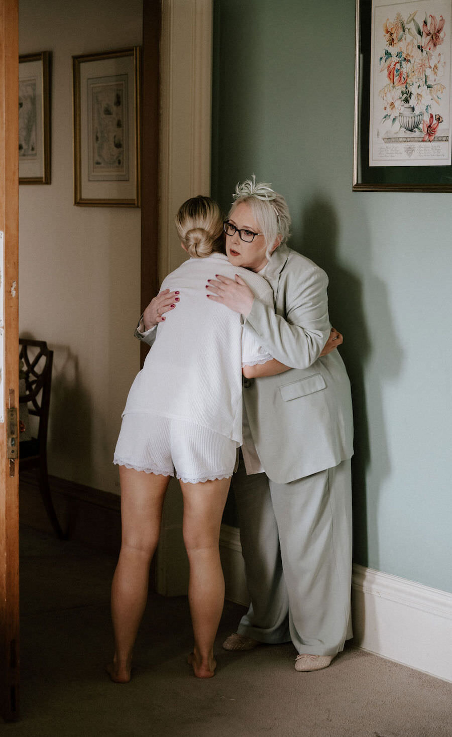 Nicola-Campbell-Timeless-Wedding-Photographer-Scotland-Errol-Park-Siobhan&Cameron-17