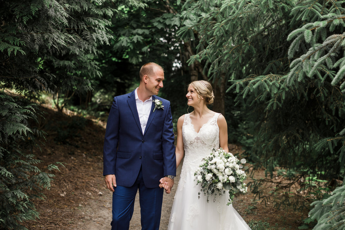 Woodinville-Wedding-Photographer-Willows-Lodge-33