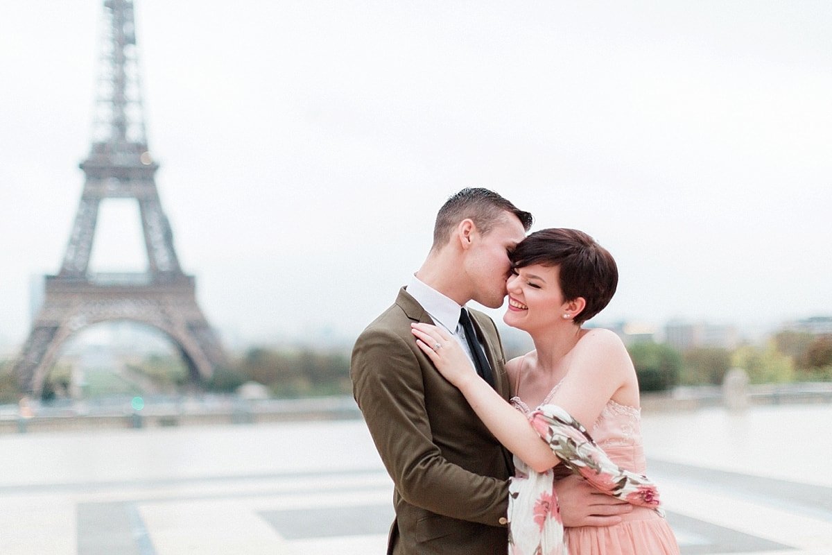 Fall Paris anniversary session at the Eiffel Tower photographed by Alicia Yarrish
