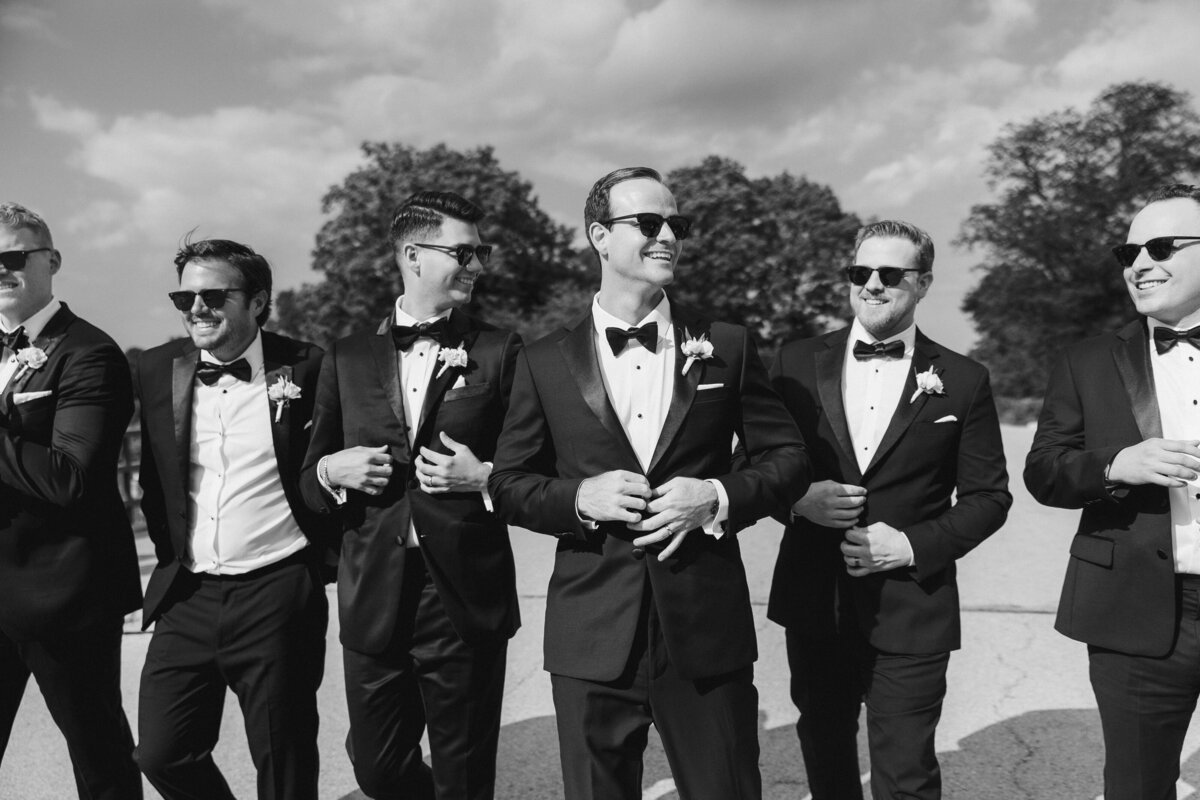 Ed and Aileen Photography Chicago Illinois Digital Film Wedding Engagement Photographers Destination The Wade Hotel18