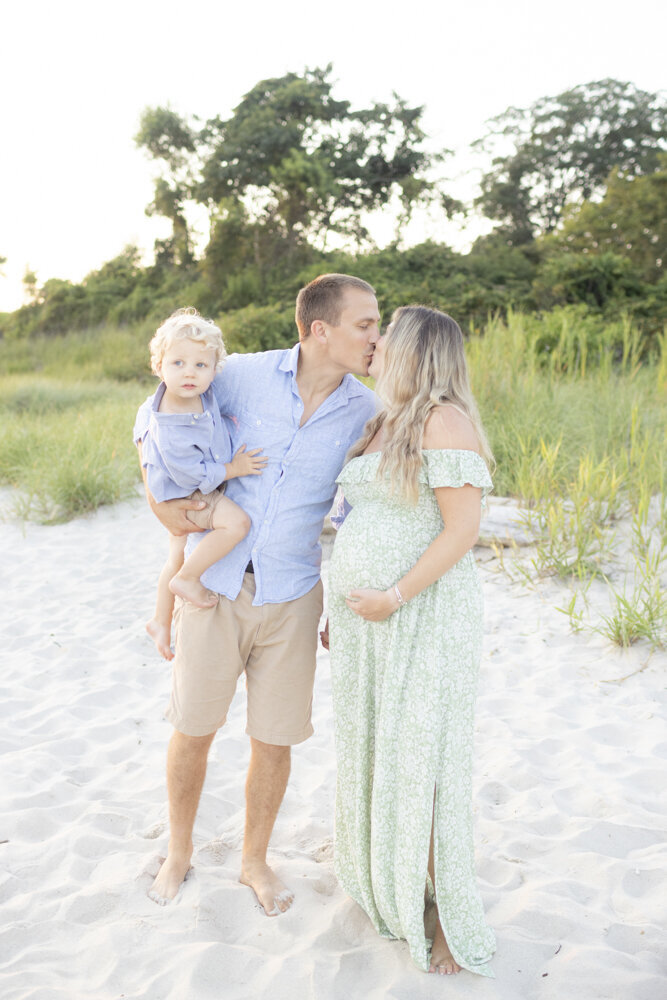 coastal maternity session in Connecticut