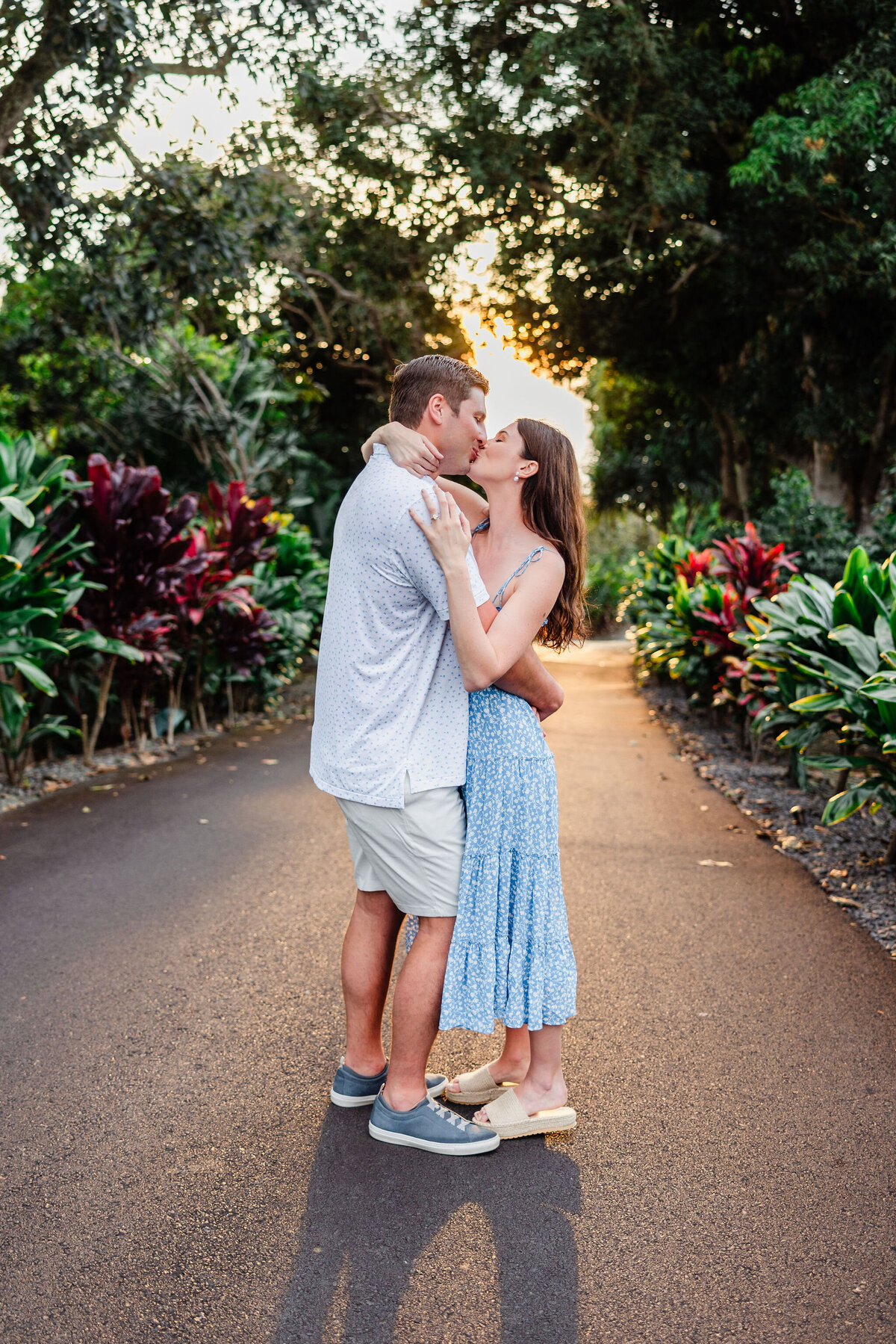Hawaii-Engagement-Photos-Holualoa-Inn (105)