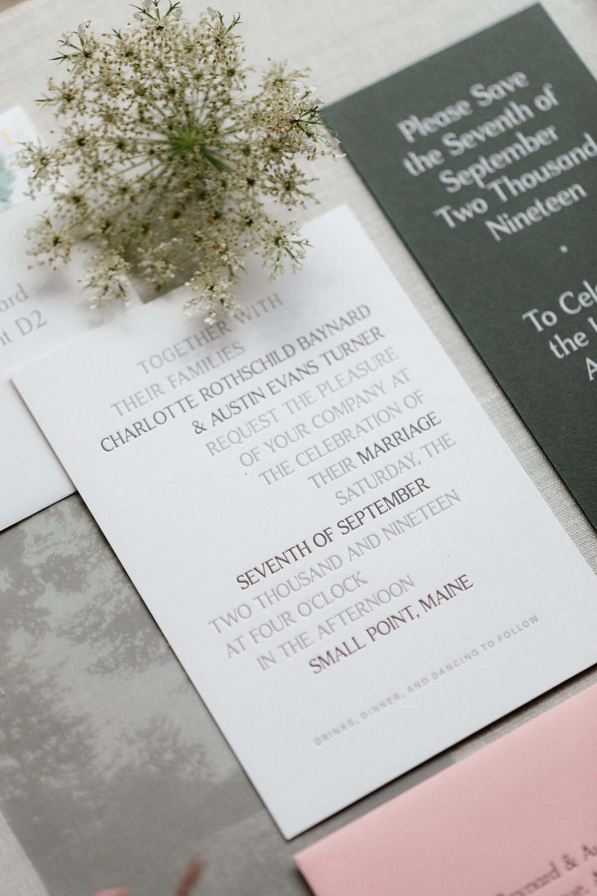 Private_Estate_Maine_Coastal_Wedding_LevKuperman_039