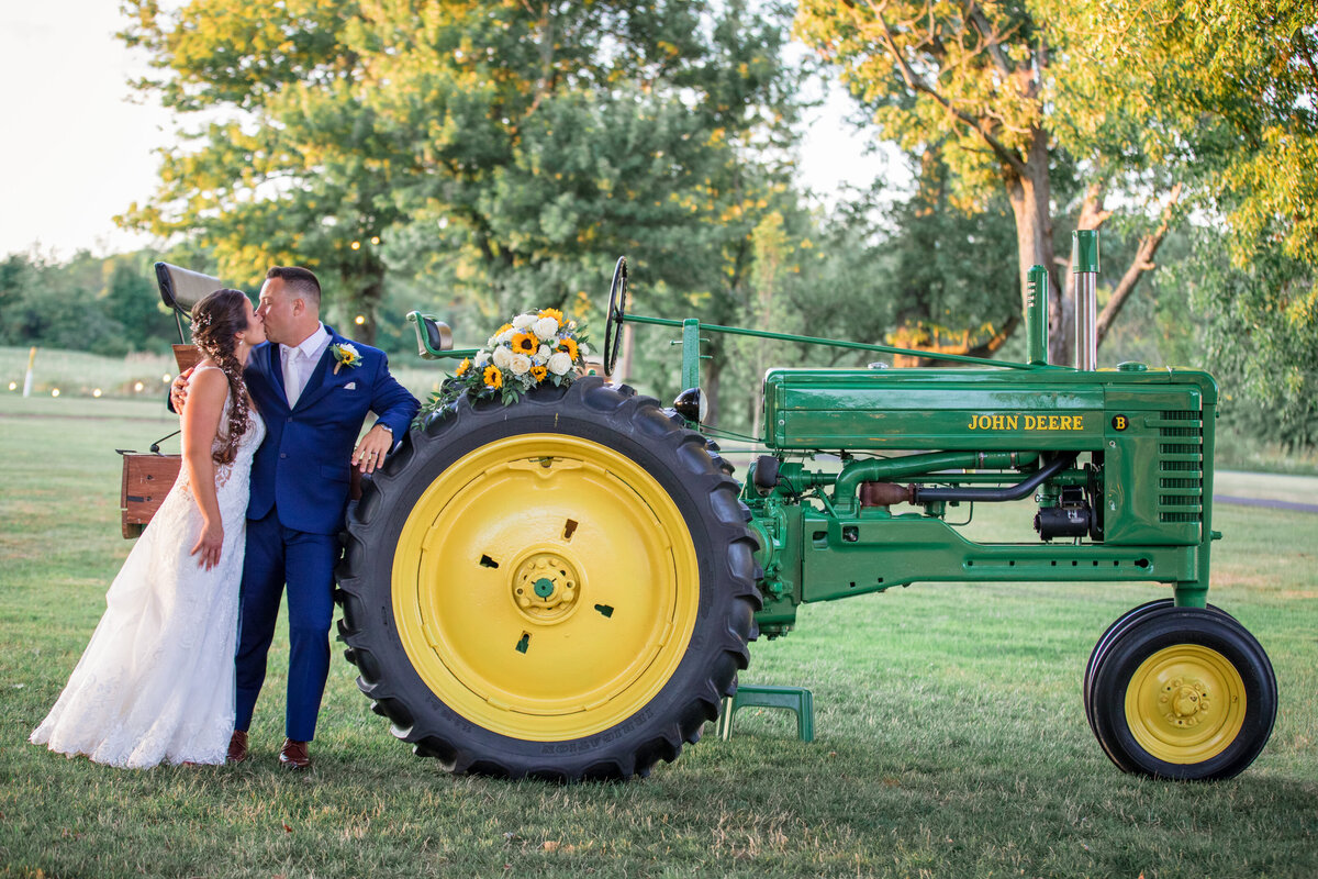 The Farm Quakertown  Doylestown Wedding Photographer 027