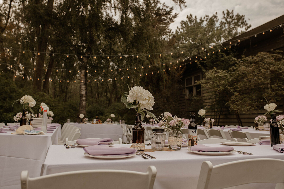 A-toronto-island-wedding-gibraltar-point-setup-5
