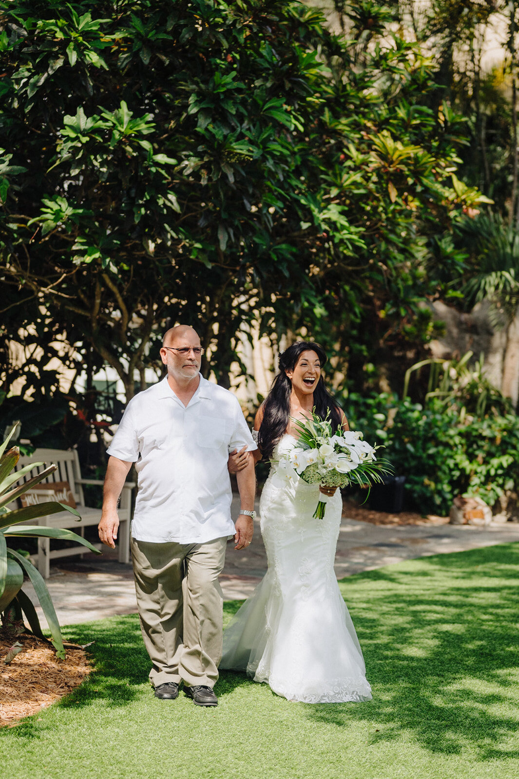 mcneile-photo-sunken-gardens-elopement-chantilly-chic-planners-1