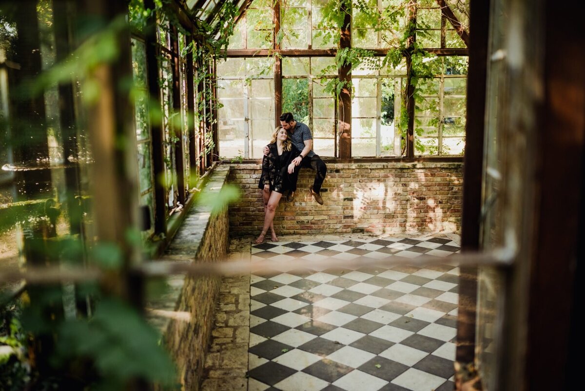 sekrit-theater-engagement-photos-010-1534x1024