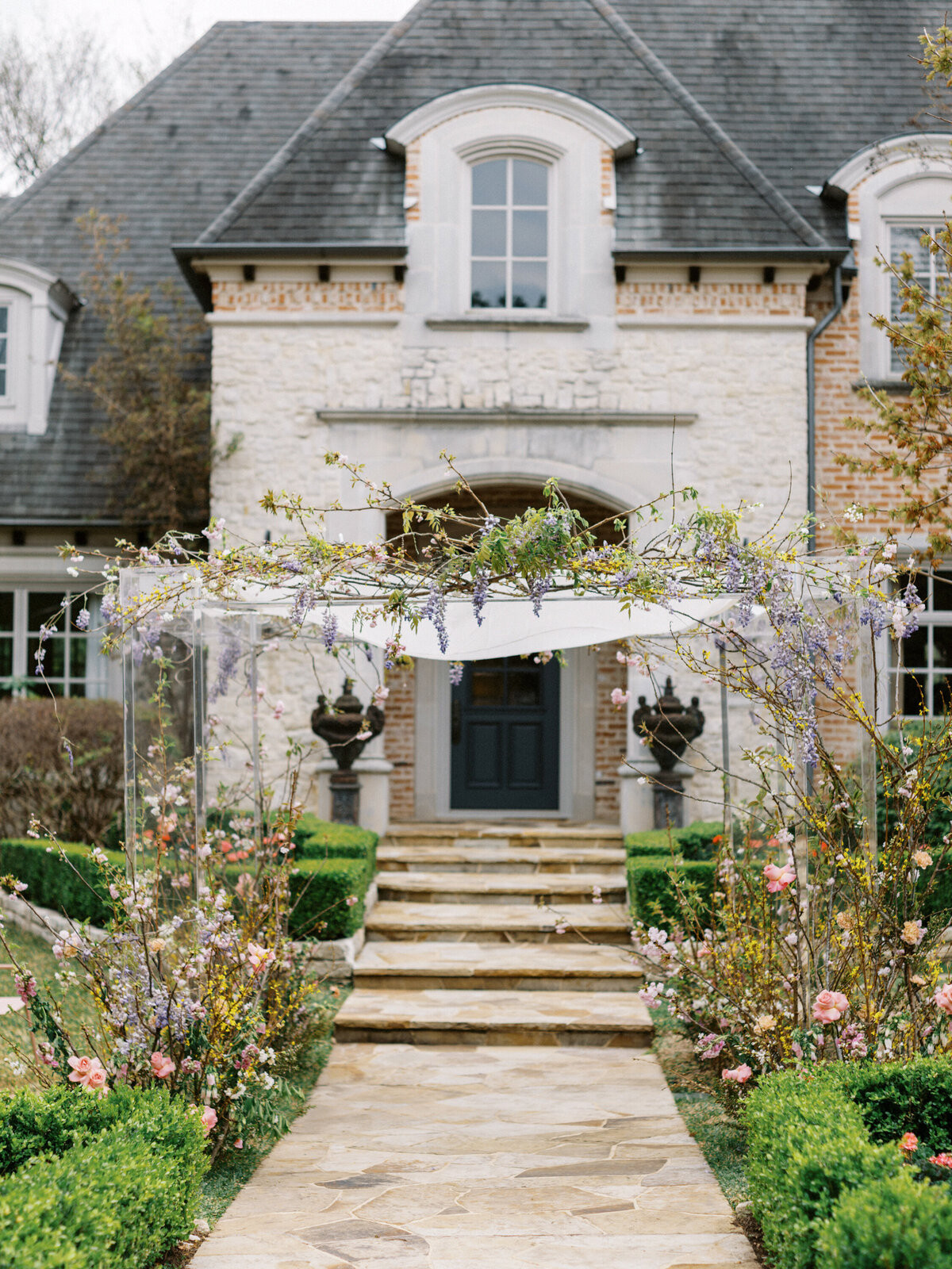 dallas-backyard-tented-intimate-wedding-18