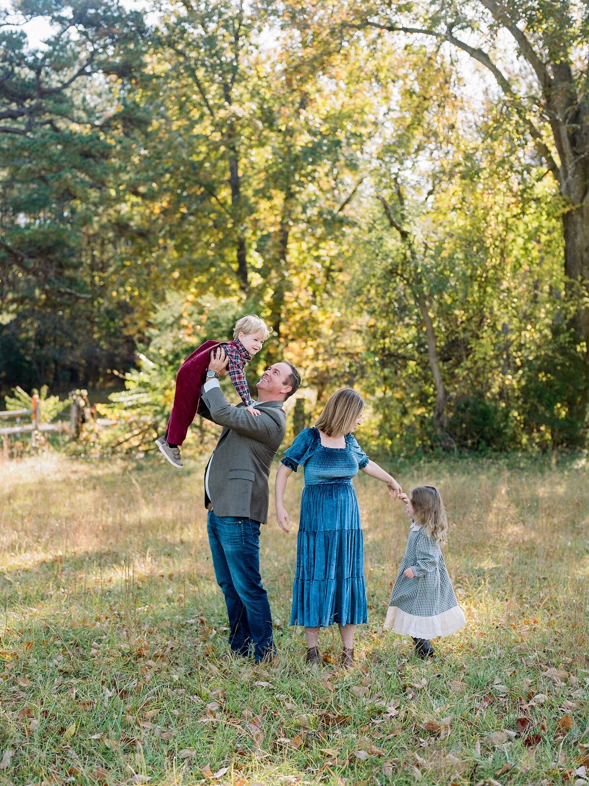james-monroe-highland-fall-maternity-photos-amy-nicole-photography-0010