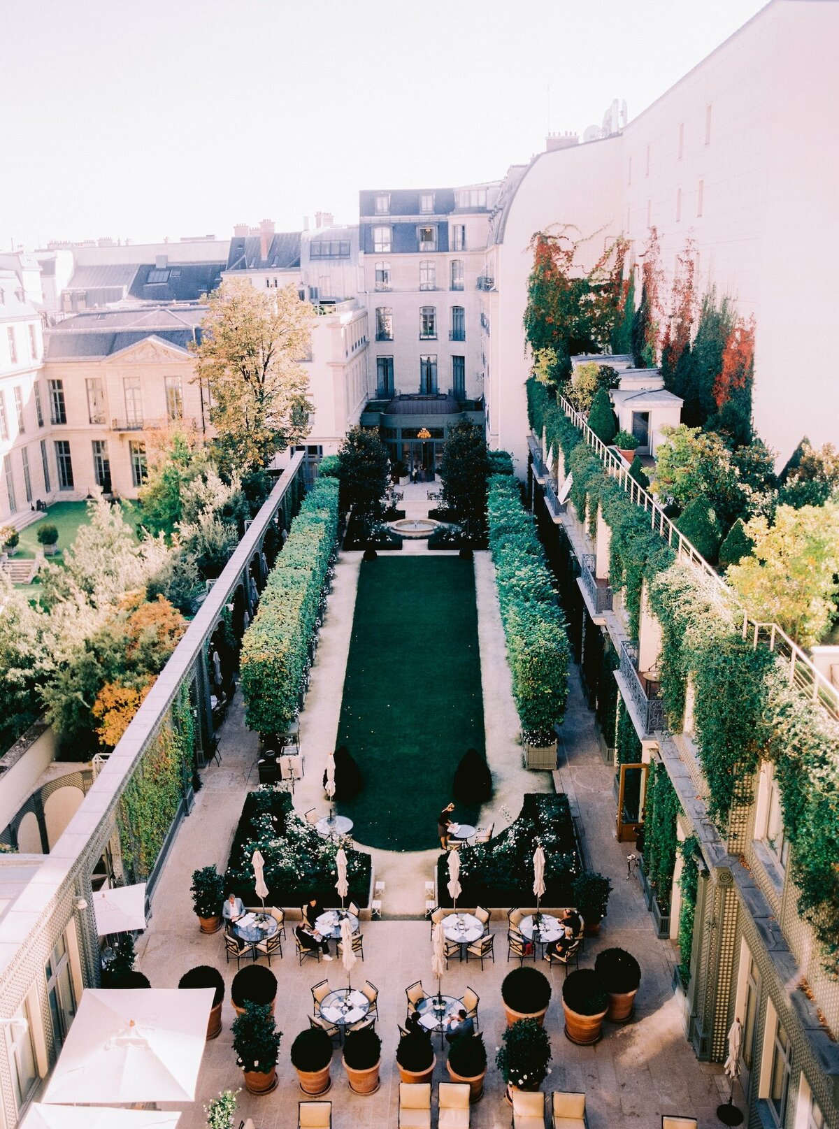 luxury-paris-ritz-wedding-photographer (62 of 80)