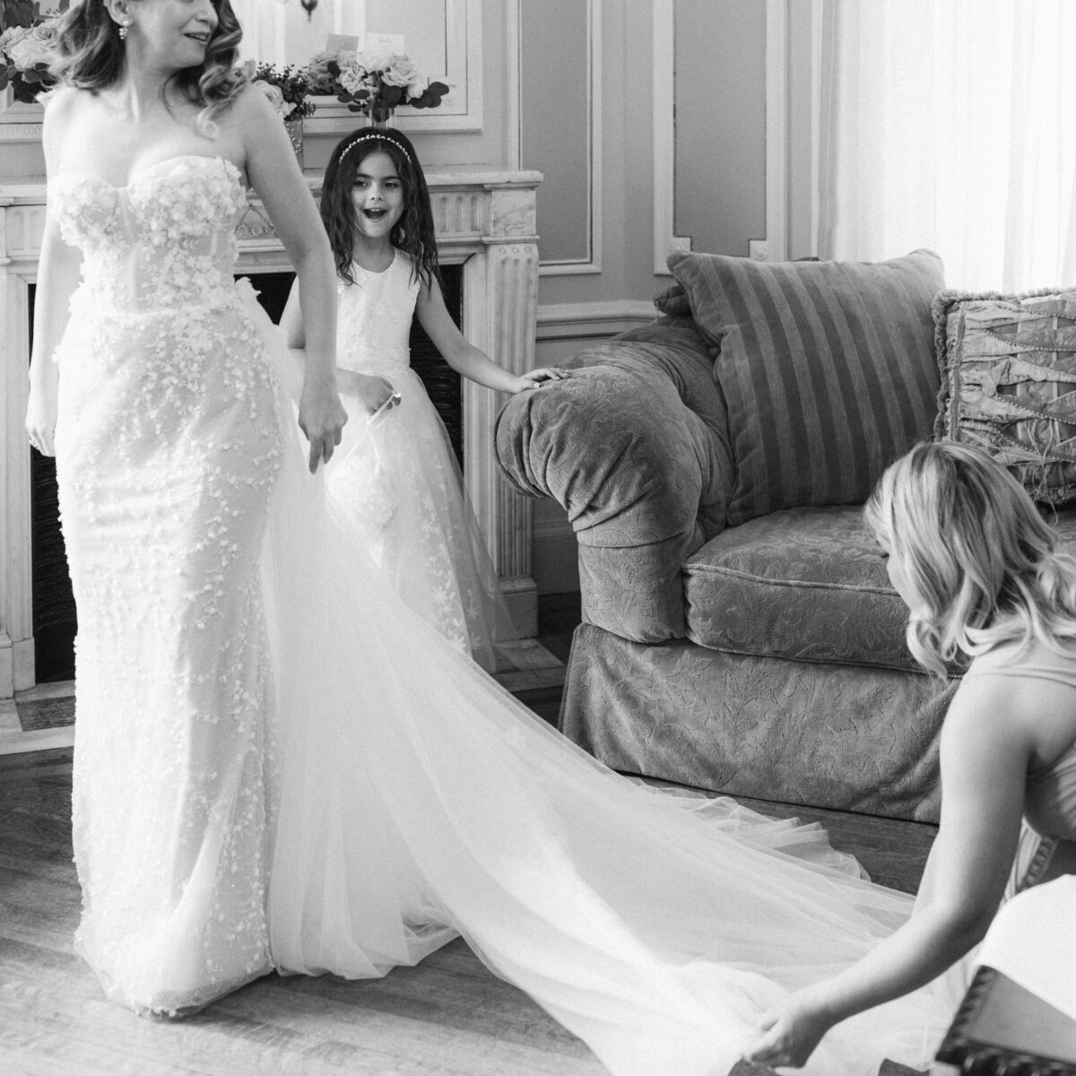 Casa_Loma_Luxury_wedding_Photographer_Raphaelle_Granger-8