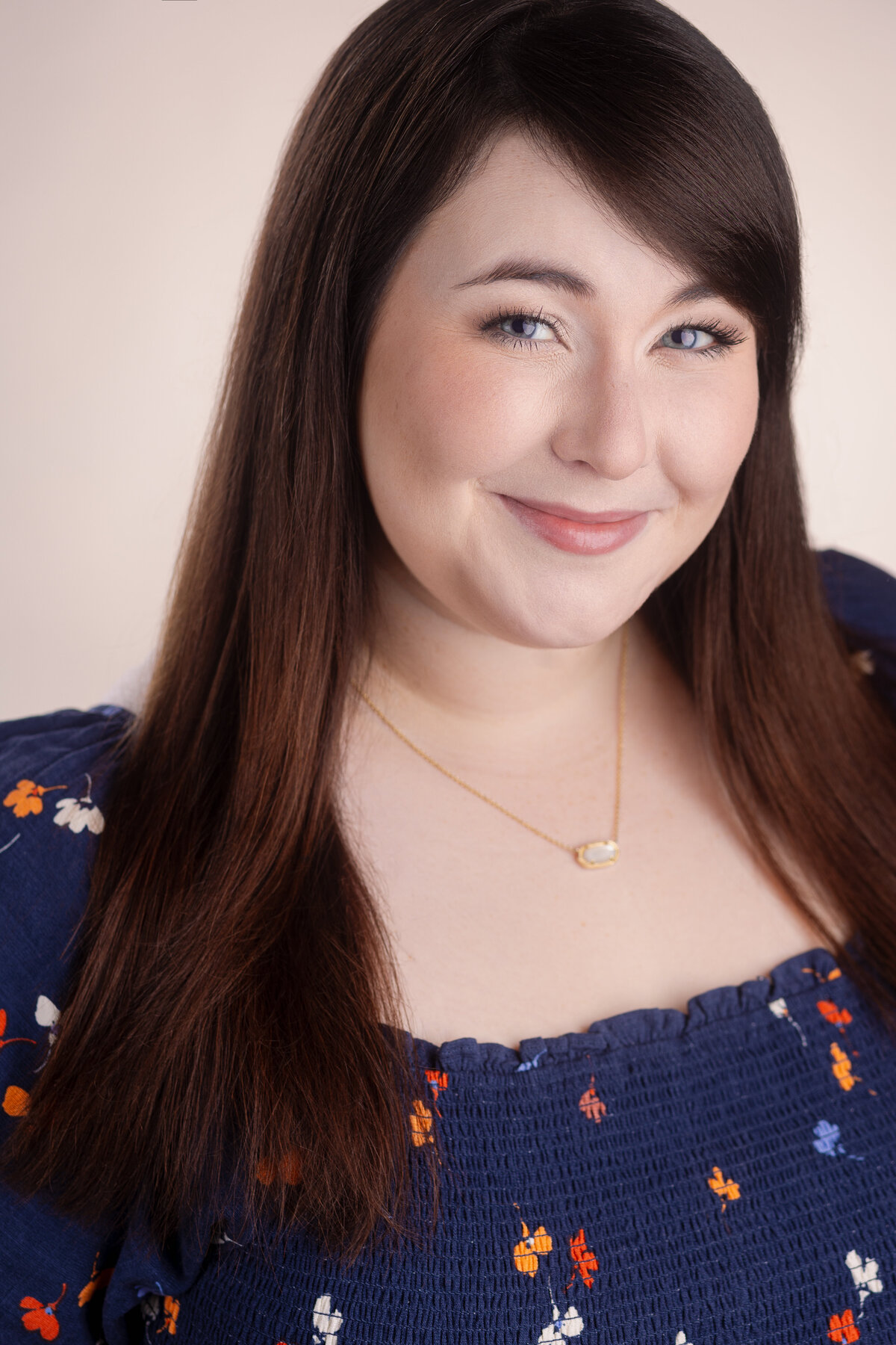 Jessica Holt - Actor Headshot - Delaney Rain Photography-1