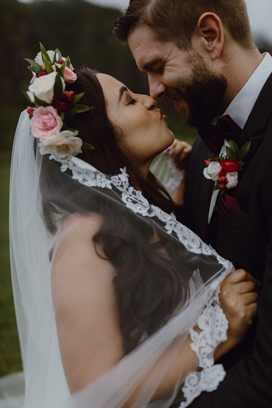 KUALOA-RANCH-WEDDING-OAHU-HAWAII-WEDDING-PHOTOGRAPHY-BY-MEGAN-SAUL-PHOTOGRAPHY-HIGHLIGHTS (135 of 409)
