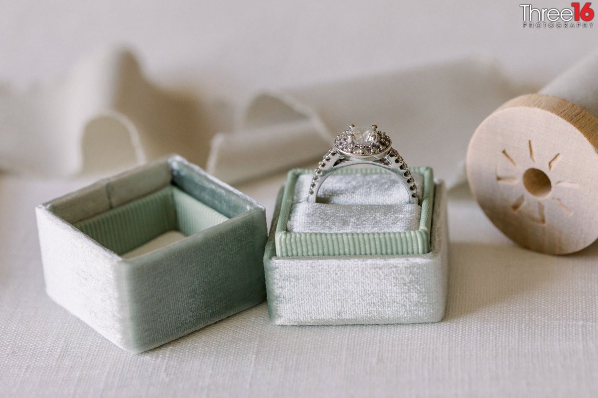 Beautiful Diamond Engagement Ring