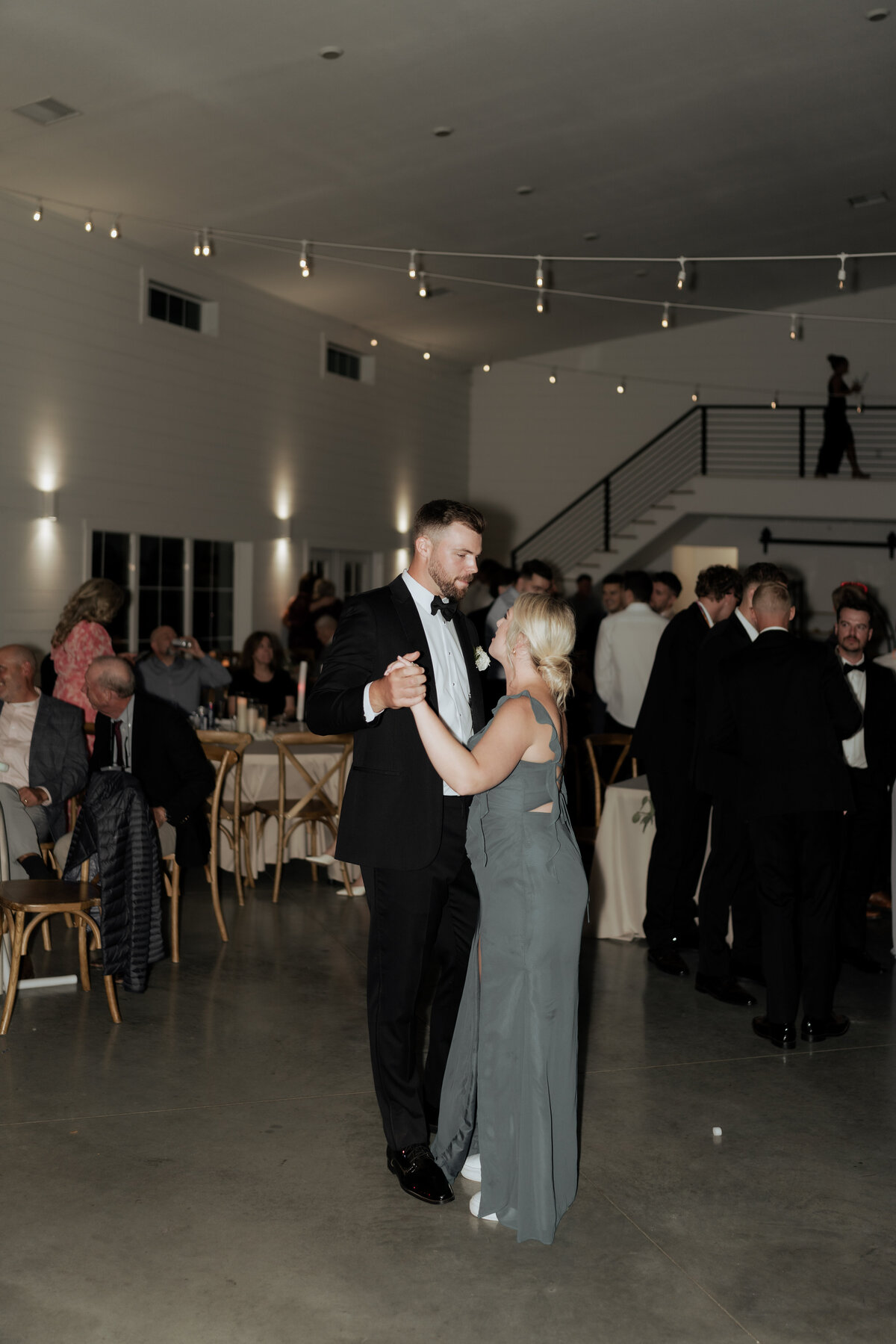 pile-wedding-1052