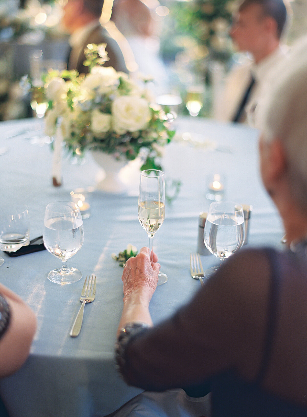 Woodmark Hotel Wedding Photographer, Wirkland - Seattle Waterfront Wedding - Film Photographer - Light and Airy - 46