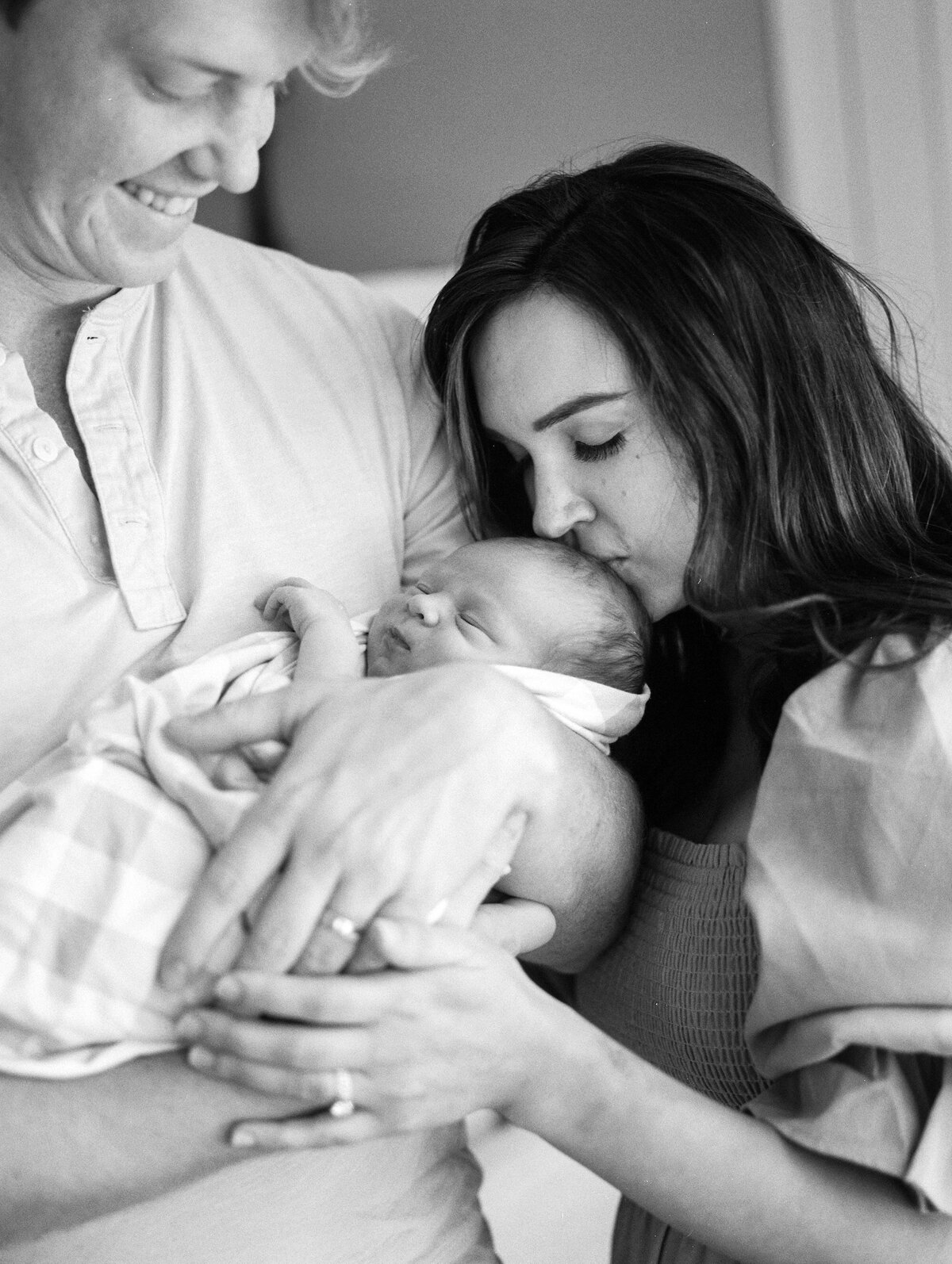 relaxed-timeless-charlottesville-newborn-photos-amy-nicole-photography-0182