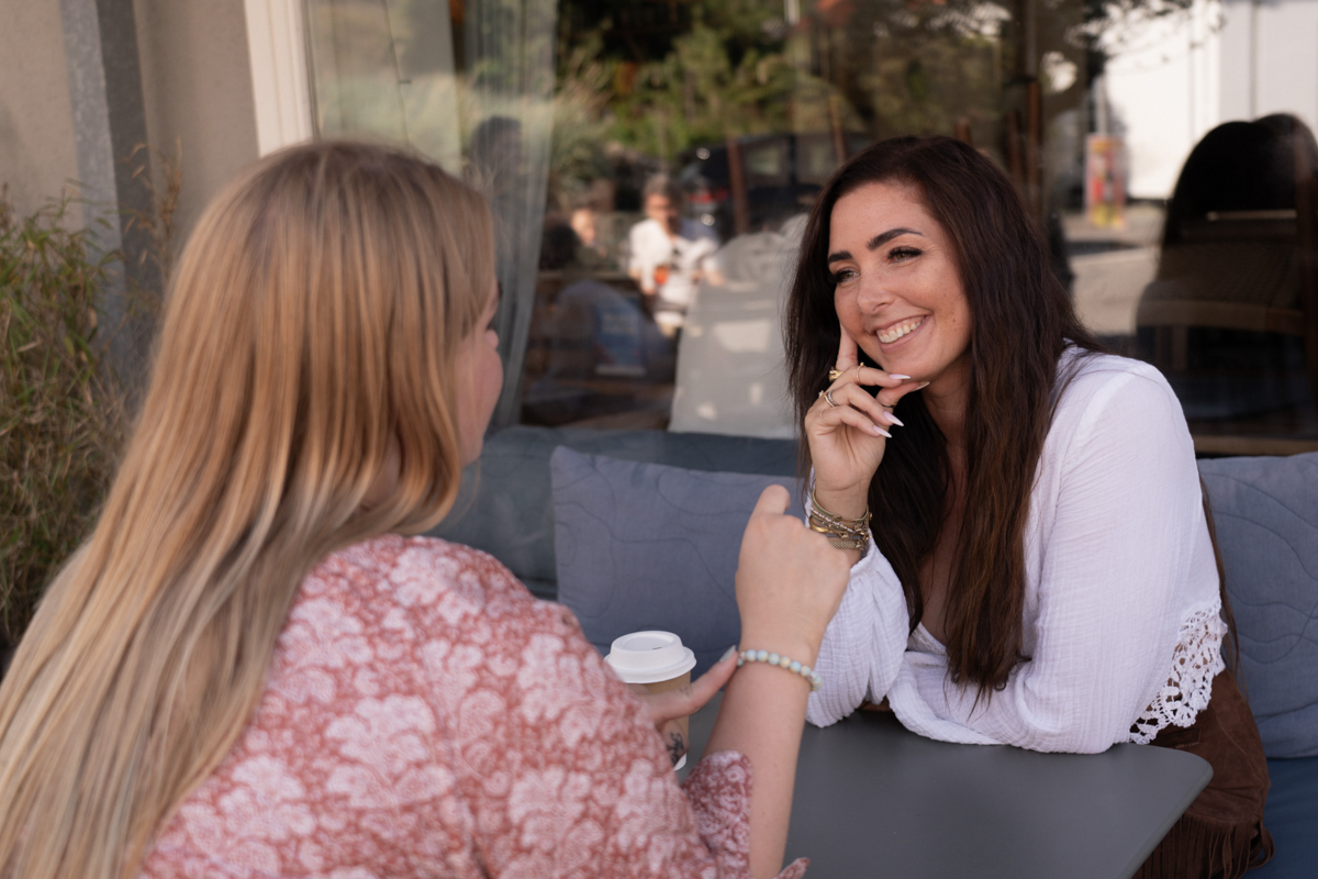 Unlock your full potential, discover your purpose, and cultivate a positive mindset. Book your free consultation call today!