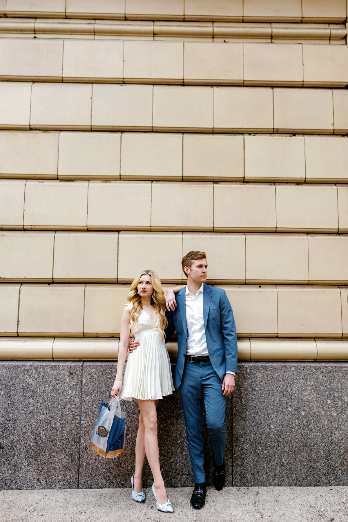 Aspen-Avenue-Chicago-Wedding-Photographer-Lyric-Opera-House-Elegant-Timeless-Classic-Luxury-Downtown-True-to-Color-Bold-Romantic-Chicago-Theater-Lurie-Garden-FAV-41