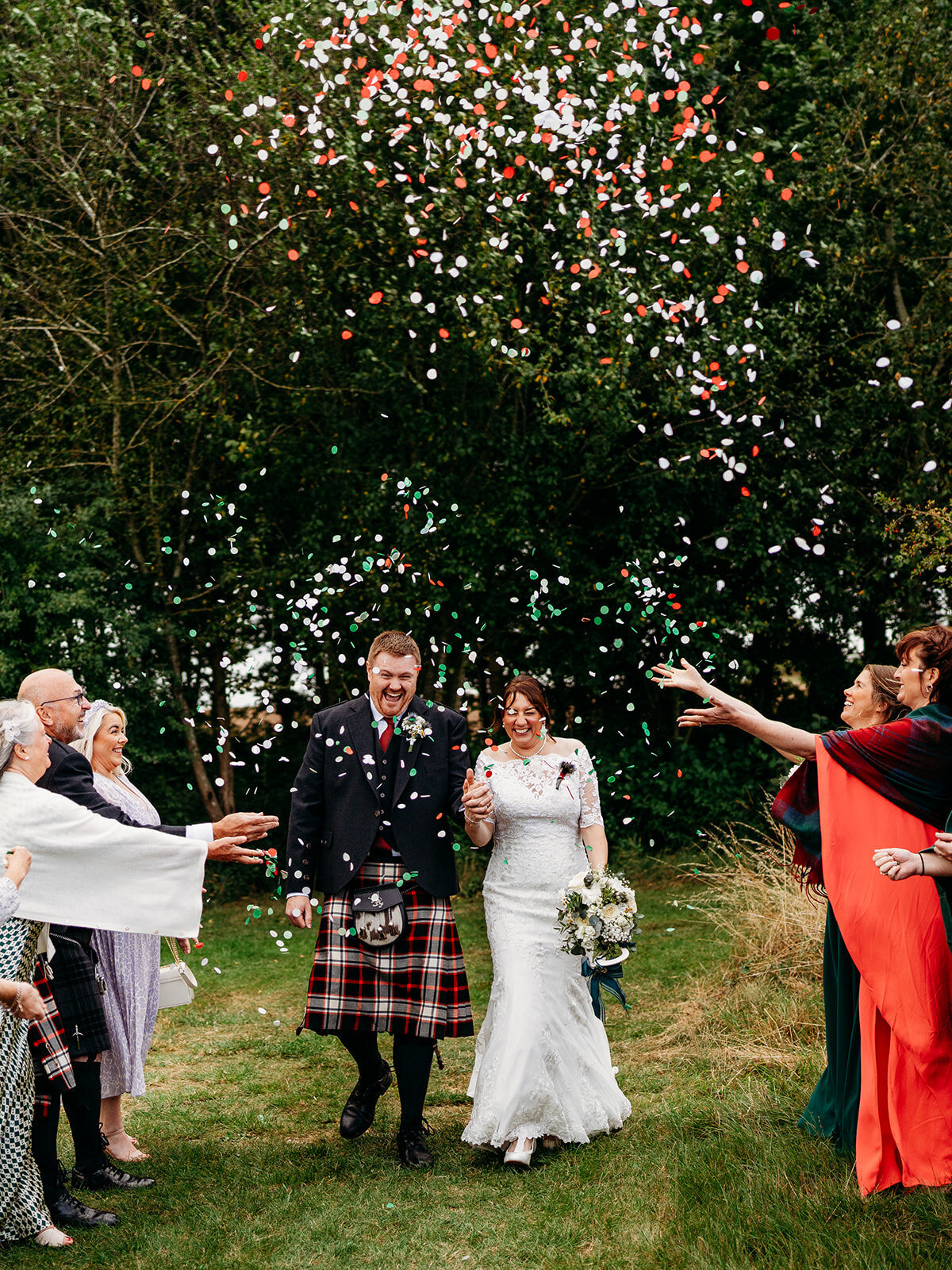 Lucy & Calum (The Drinks reception)-2_websize