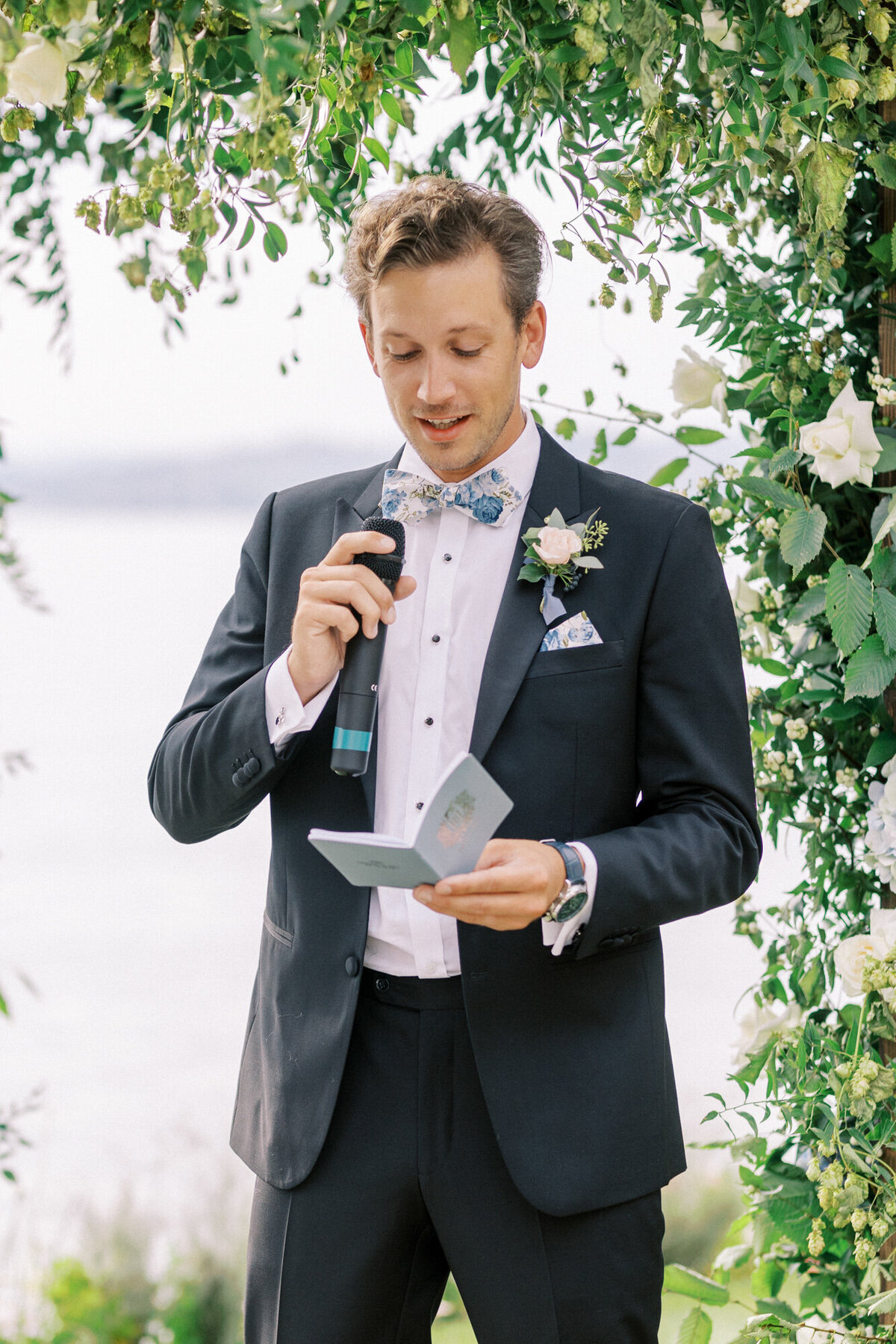 Maïlys Fortune Photography Husband Wife Wedding Weddings Photography France Switzerland Italy Timeless Dreamy Imagery Bilingual French English Destination Weddings Destination Wedding Provence French Riviera Paris Lake Como Tuscany82