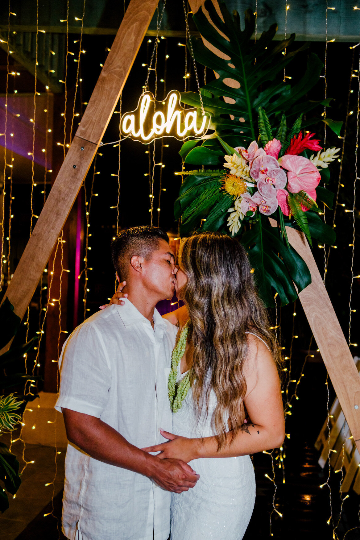 220625Mia and Robert-pine trees beach-kona-hawaii-wedding-0333