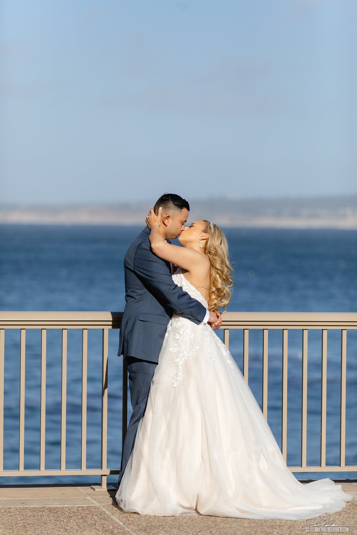 Steelman_Photographers_Monterey_Plaza_Weddings_057_WEB