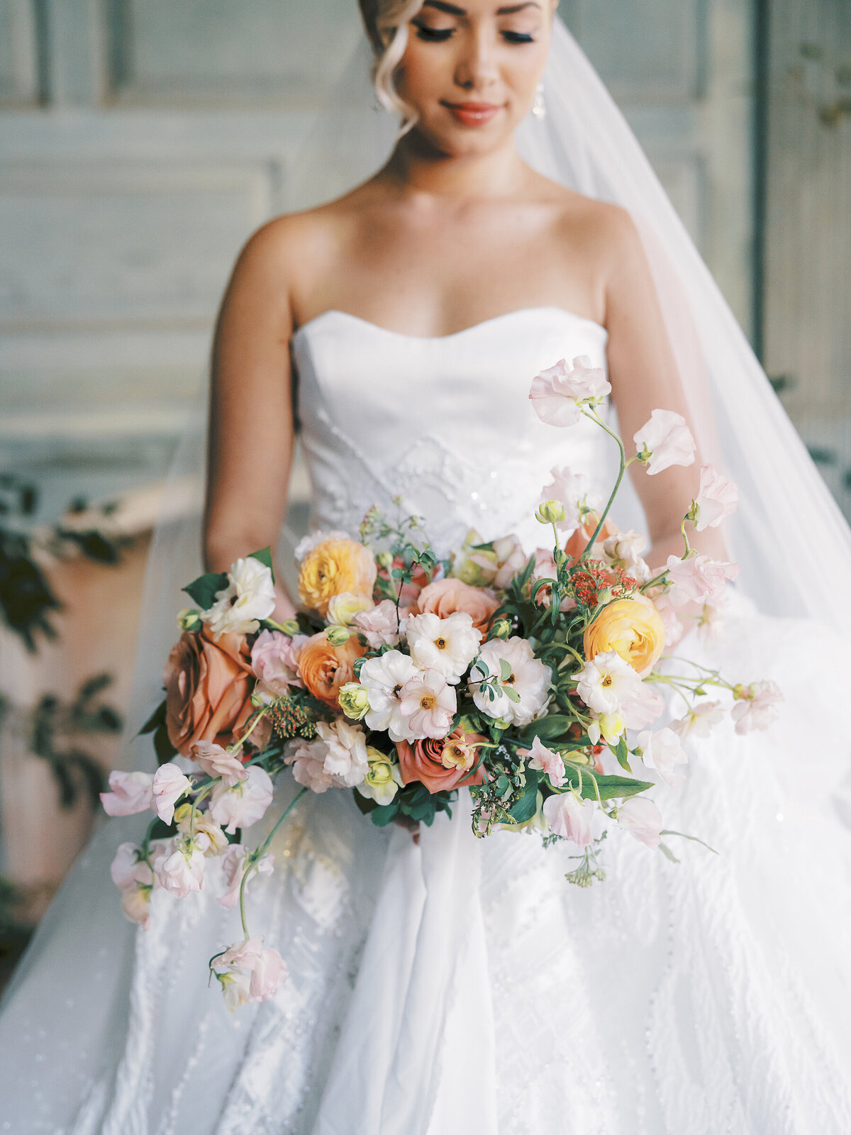 Jenny-Haas-Photography-Virginia-Wedding-Venue-DC-Luxury-Planner-Bridal-Bouquet-Jimmy-Choo-Gown