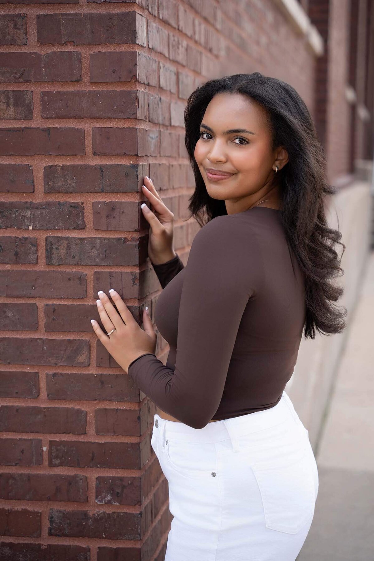 casual-urban-senior-photos