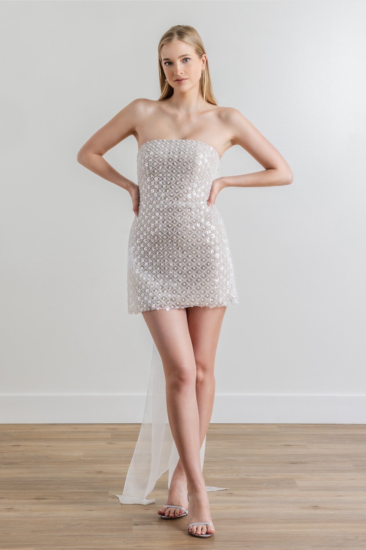 uploads-1726243958254_img_30400_crescendo_ivory-tawny_a