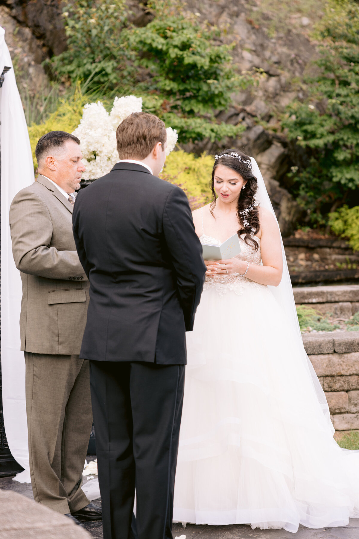 Kayla&JasonsWedding_Ceremony_0915