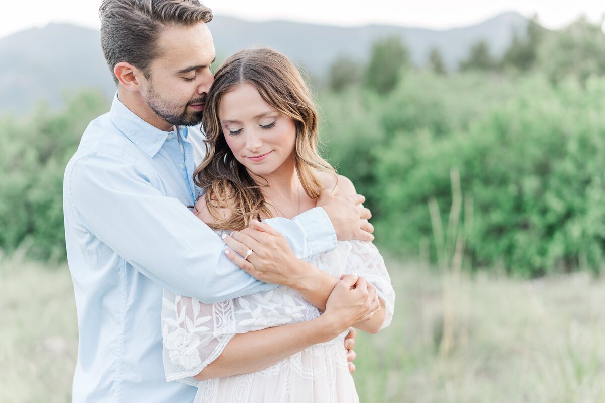 Garden of the Gods Red Rocks Colorado Springs Epic Romantic Engagement Pictures Elena Spraguer Photography 0073